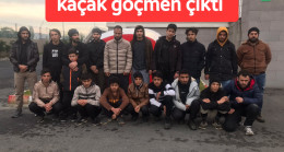 Lastiği patlatırak durdurulan panelvandan 19 kaçak çıktı