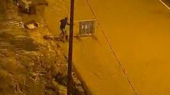 Bardaktan boşalırcasına yağmur yağdı